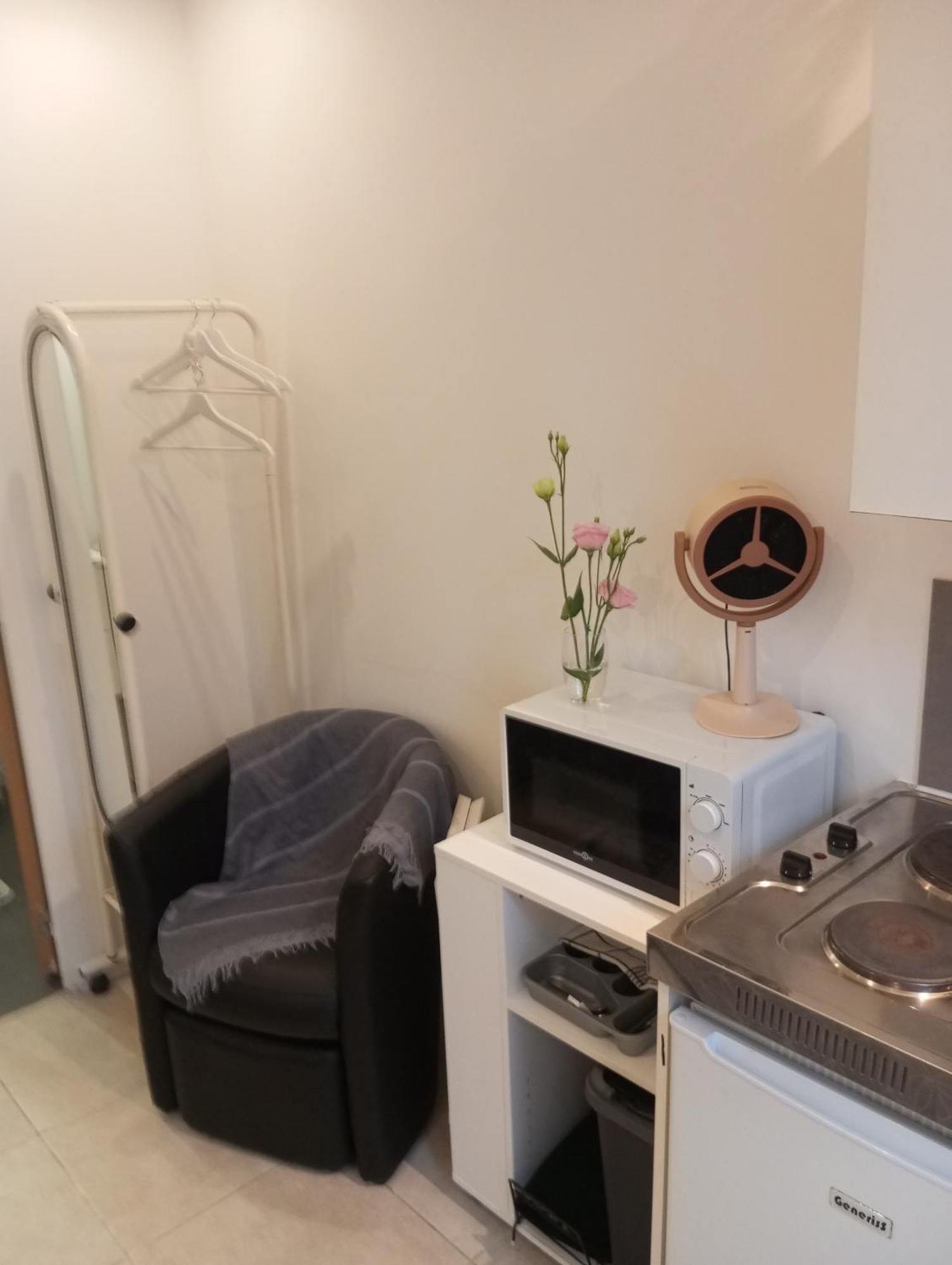Studio De 14M2 Dans Une Maison كانيو سور مير المظهر الخارجي الصورة