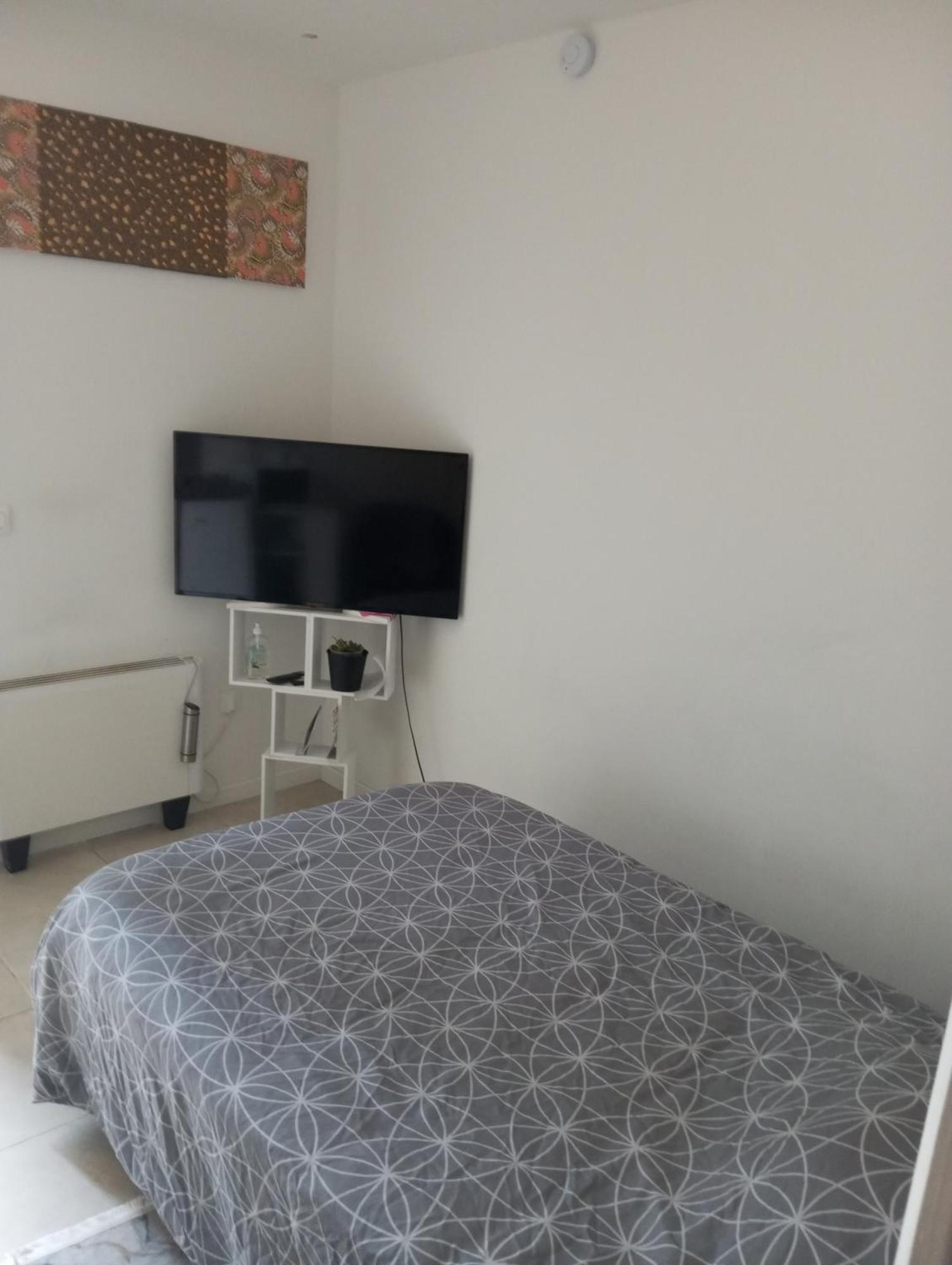 Studio De 14M2 Dans Une Maison كانيو سور مير المظهر الخارجي الصورة